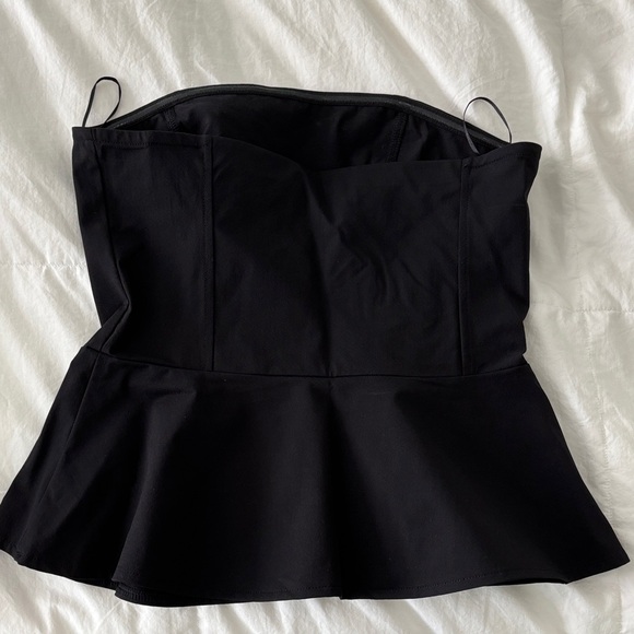 Black Strapless Ruffle Top - Picture 2 of 2